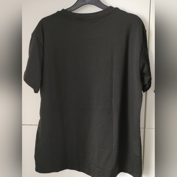 Bookish t-shirt - Picture 3 of 4